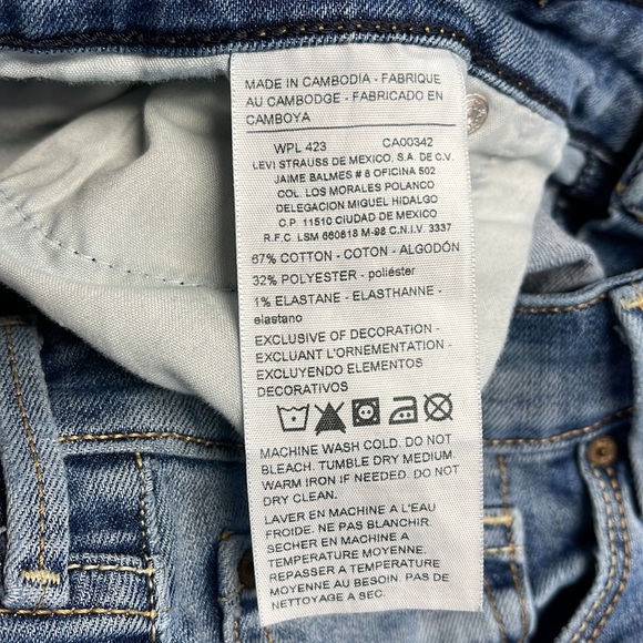 Signature Levi Strauss Bermuda Denim Jean Shorts Size 14 - Picture 6 of 8